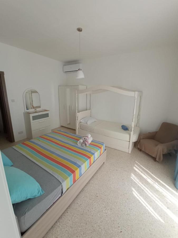 Modern Bedroom Gzira Екстер'єр фото
