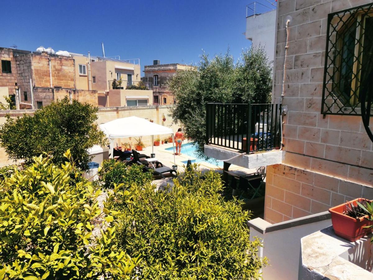 Modern Bedroom Gzira Екстер'єр фото